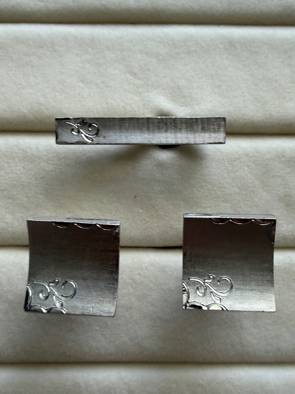 Vintage Swank FO Cufflinks & Tie Clip Set Silver Tone MCM